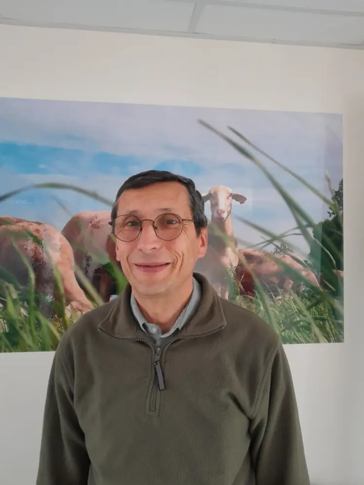 <em class="placeholder">Christophe Burg, Ovitest</em>