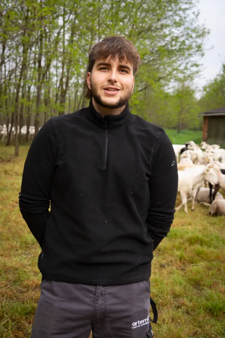 <em class="placeholder">Nathan Assié, technicien ovin d’Arterris du cheptel de Moïse</em>