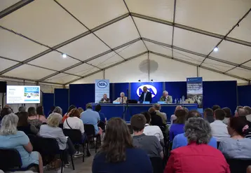 <em class="placeholder">Le ministre de l’Agriculture Daniel Zeichner au salon Sheep event, le 30 juillet 2024.</em>