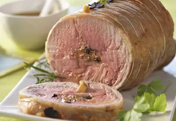 <em class="placeholder">Carré d’agneau farci au foie gras et petite truffe</em>