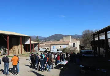 <em class="placeholder">Ferme de Carmejane</em>