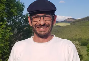 <em class="placeholder">Baptiste Barrère</em>
