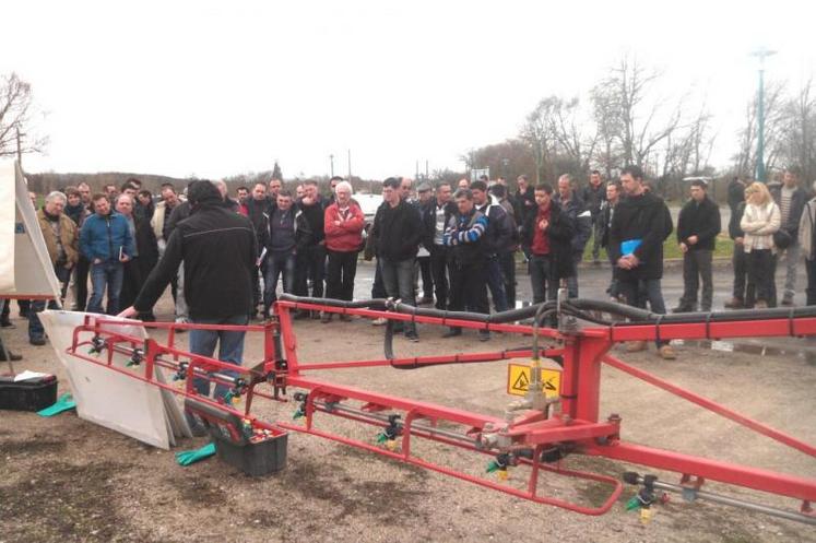 120 personnes, dont 83 agriculteurs tarnais, ont été accueillies mardi 3 mars au lycée de Flamarens.