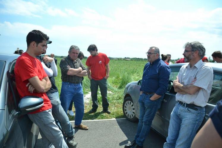 Les Jeunes agriculteurs face aux élus de Gaillac.