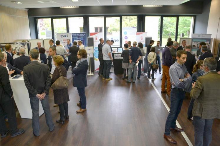 Albi, jeudi 2 juin. Les éditeurs de la presse agricole de toute la France prennent connaissance des innovations des fournisseurs.