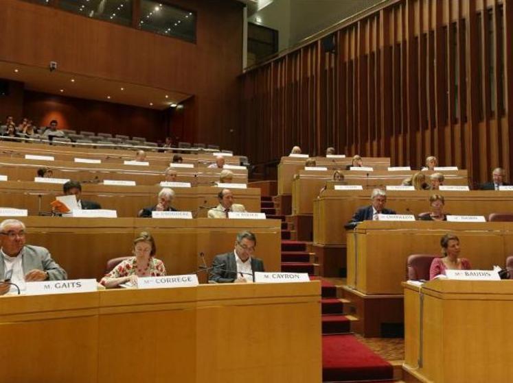 La salle d'assemblée du Conseil Régional.