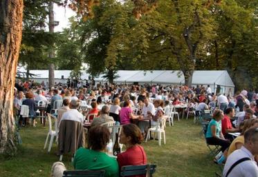 La fête des vins de Gaillac, ce sont trois jours de fêtes et plus de 18 000 visiteurs dans le parc Foucaud à Gaillac.