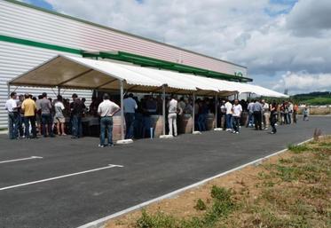 300 personnes sont venues à l'inauguration des nouveaux locaux de la coopérative d'achat de Gaillac