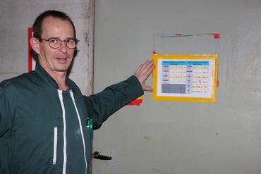 <em class="placeholder">« Chaque salarié est responsable à tour de rôle d’une bande en maternité de l’entrée des truies jusqu’au sevrage », explique Sébastien, le chef d&#039;élevage.</em>