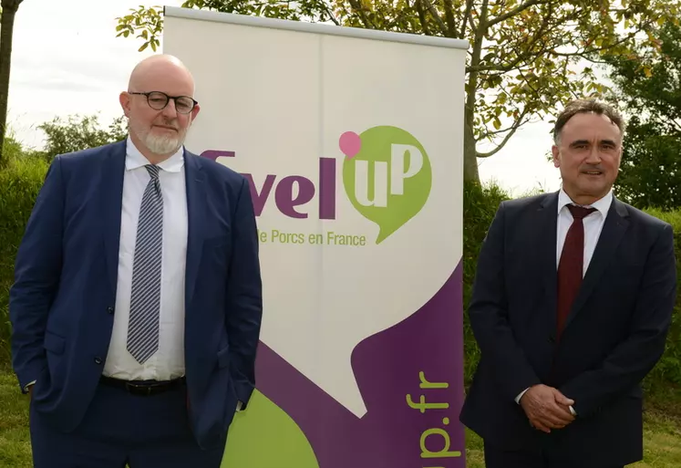 Le président d'Evel'Up, Philippe Bizien, et son nouveau directeur, Jacques Crolais.