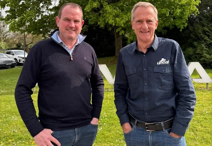 <em class="placeholder">Unéal Suidéal La Collégiale Jérémy Ghestem, directeur filières et service nutrition chez Unéal, et Patrick Lardier, animateur de la coopérative.</em>