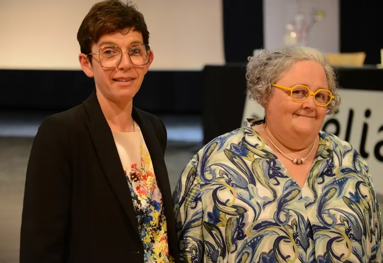 <em class="placeholder">la présidente de Porélia, Morgane RANNOU et sa directrice, Rachel RICHARD.</em>