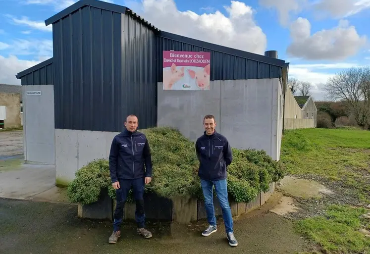 <em class="placeholder">David Louzaouen et son frère Romain prolongent la bonne entente qui prévalaient déjà entre leurs parents et leurs voisins, qu’ils soient agriculteurs ou non.</em>