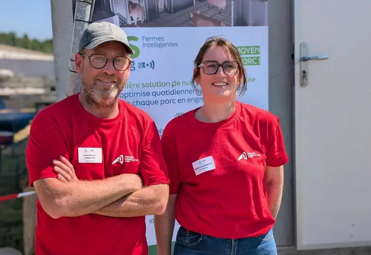 <em class="placeholder">Sandrine et Jean Michel Langlais sont passés de six heures pour trier 250 porcs à presque rien avec les stations Selfi GFI.</em>