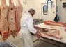 <em class="placeholder">Les petits abattoirs de proximité sont essentiel pour assurer la pérennité des élevages qui transforment et commercialisent leurs animaux en circuit court.</em>