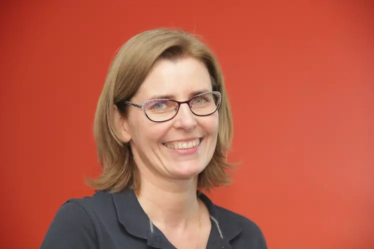Agnès Mary, chef produit premier âge Wisium. « Nous sommes les premiers à développer une matrice de formulation spécifique à la gamme premier âge. » © D. Poilvet