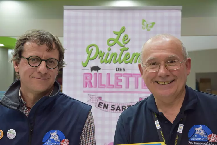 Benoît Ragaigne et Alain Cabannes, les Porcs fermiers de la Sarthe. "Les consommateurs sont ravis de goûter les produits." © Y. Boloh