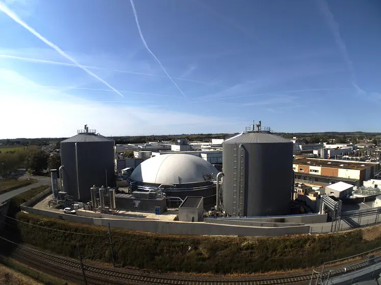 <em class="placeholder">Le méthaniseur Cooperl installé à Lamballe contribue à la réduction des plans d&#039;épandage en transformant la fraction solide des effluents en biogaz.</em>