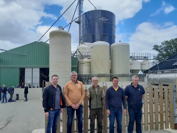 <em class="placeholder">Une partie du bureau d&#039;Airfaf :  de gauche à droite : Samuel Morand, Laurent Ferchal (trésorier), Jean-Lou Le Gall (ancien président), Stéphane Demeuré (actuel ...</em>