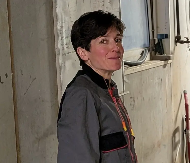 <em class="placeholder">Sandrine Paybou, SCEA Domenyuc</em>