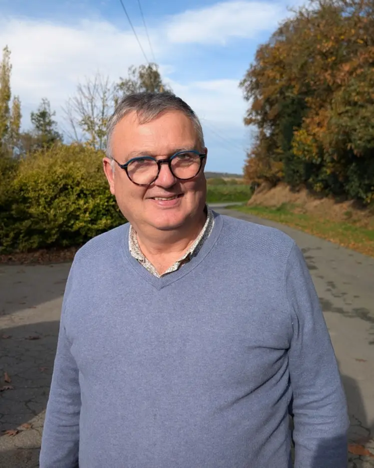 <em class="placeholder">Noël Bon, technico-commercial Galvelpor</em>