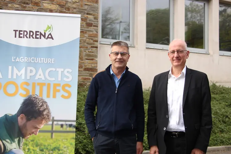 <em class="placeholder">« Face à une consommation sous tension, il est important de bien comprendre le besoin pour s’adapter » a insisté Olivier Chaillou (à gauche), président de Terrena, ...</em>