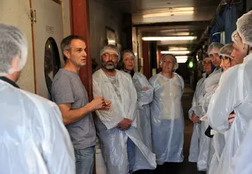 <em class="placeholder">Benoît Julhes, Gaec du Puech Laborie :  «L&#039;atelier porc a apporté de la capacité d’autofinancement nécessaire à l’adaptation de l’atelier lait.»</em>