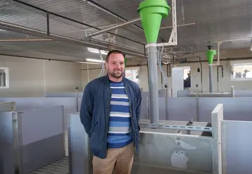 <em class="placeholder">Fabien Sabourin : « Le gain technico-économique global est estimé à 175 000 euros annuels, soit 23,30 euros par porc produit. »</em>