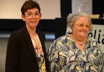 <em class="placeholder">la présidente de Porélia, Morgane RANNOU et sa directrice, Rachel RICHARD.</em>