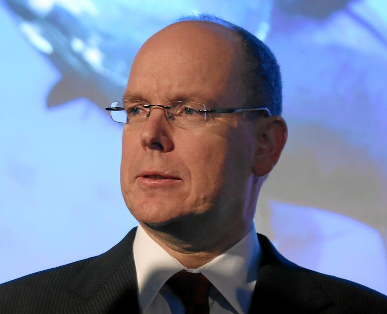 Le prince Albert II de Monaco rend hommage à la Fête des Petits Pois de ...
