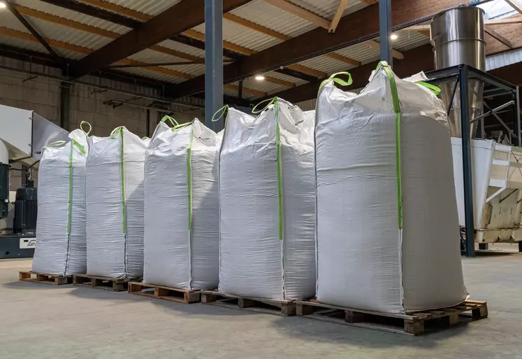  Big-bags agricoles dans l'usine de recyclage de Novus.