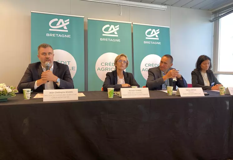 Conférence de presse du Crédit Agricole de Bretagne au salon Space à Rennes