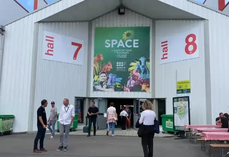 Selon un collectif d’entreprises exposantes, la prochaine édition du Space connaît un « danger imminent ».