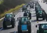 Convoi de tracteurs sur l'A10 à proximité d'Allainville (78) en direction de Paris pour manifester le 26 janvier 2024 à l'appel de la FNSEA et JA Ile-de-France.