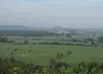 Paysage de la Haute Marne avec des terres agricoles, du foncier, des zones de pâturage et des haies. 