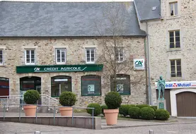 Banque Crédit Agricole à Bricquebec dans la Manche.