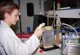 Analyse de pathogènes sur lait (cru) au laboratoire Lilano 