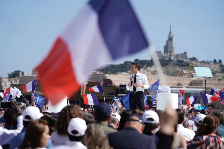 Emmanuel Macron en meeting à Marseille