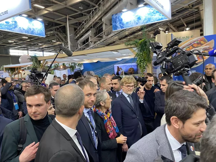 Elisabeth Borne avec Marc Fesneau le 27 février au salon de l'Agriculture.