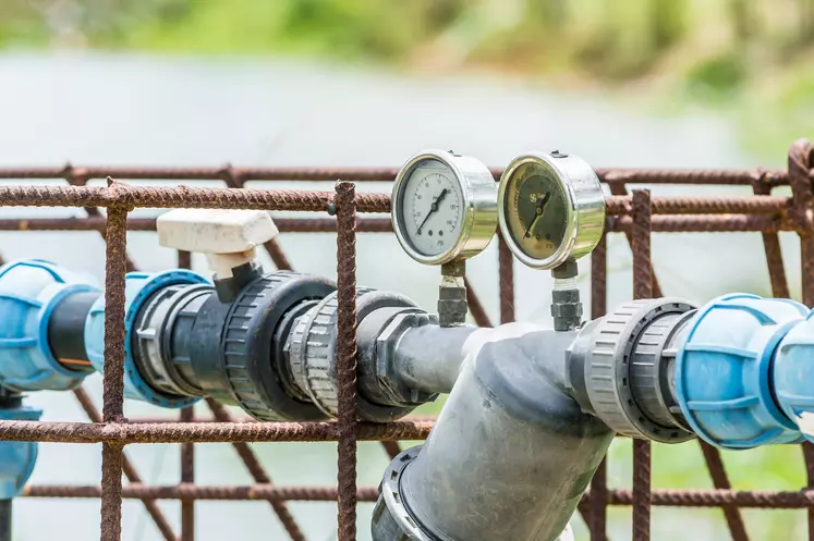 pompe pour système d'irrigation agricole