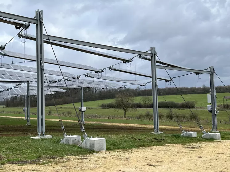 Projet agrivoltaïque en Haute-Saône.