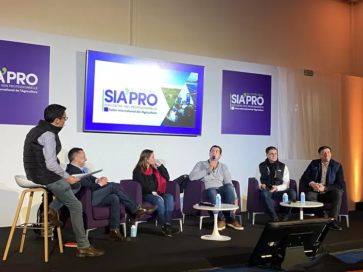 Table ronde au salon de l'agriculture sur l'installation