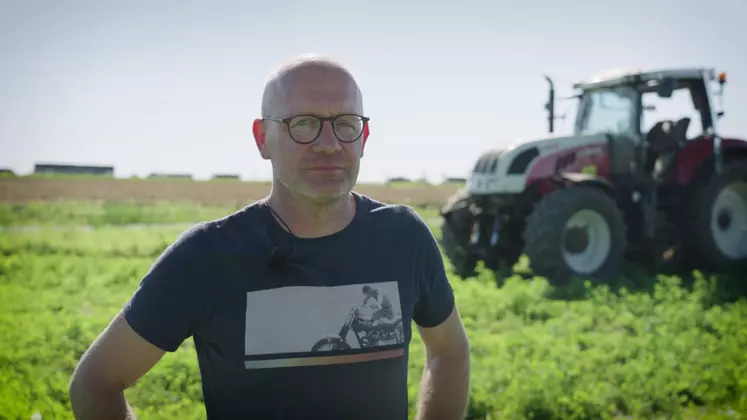 L'agriculteur belge Hugues Falys a décidé d'attaquer en justice Total Energies