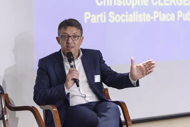 Christophe Clergeau, député européen, candidat en 5e position sur la liste PS menée par Raphaël Glucksmann pour les élections européennes.
