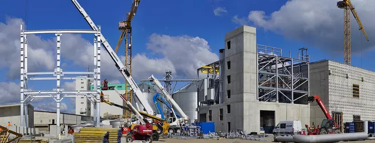 Usine en construction 