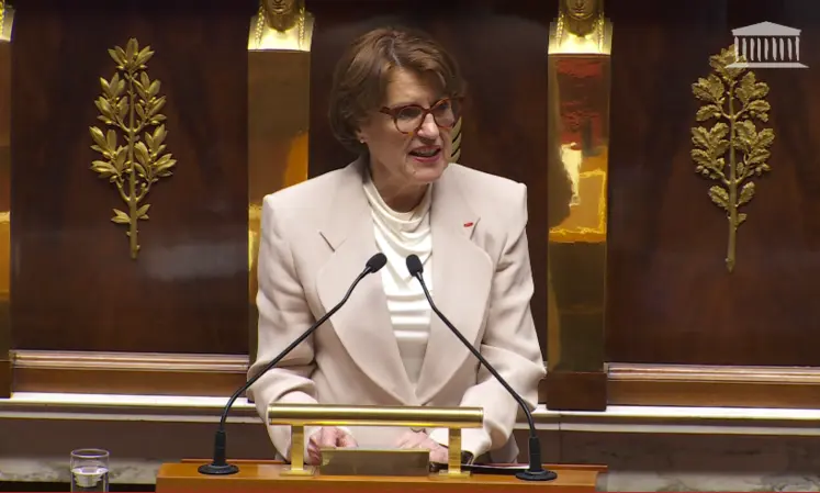Annie Genevard devant les députés le 19 février 2025.