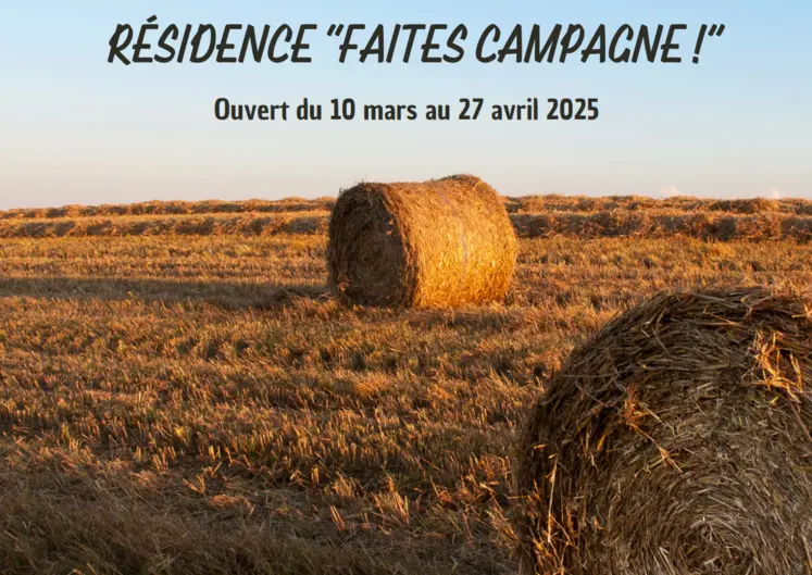 affiche faites campagne ! : meules de paille dans un champ