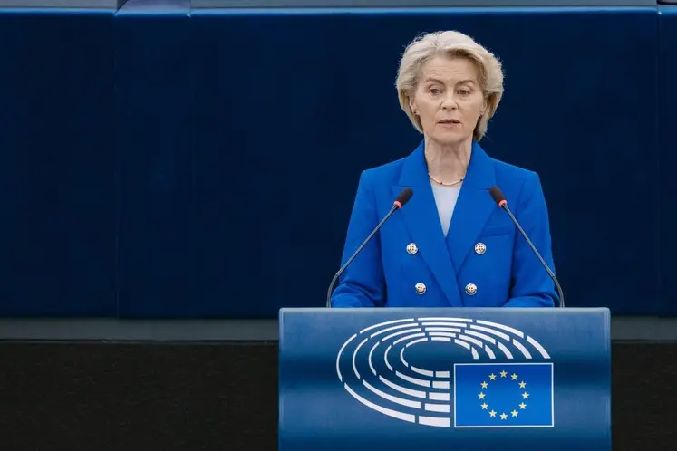 Ursula von der Leyen, présidente de la Commission européenne, ce 8 octobre devant le Parlement européen.