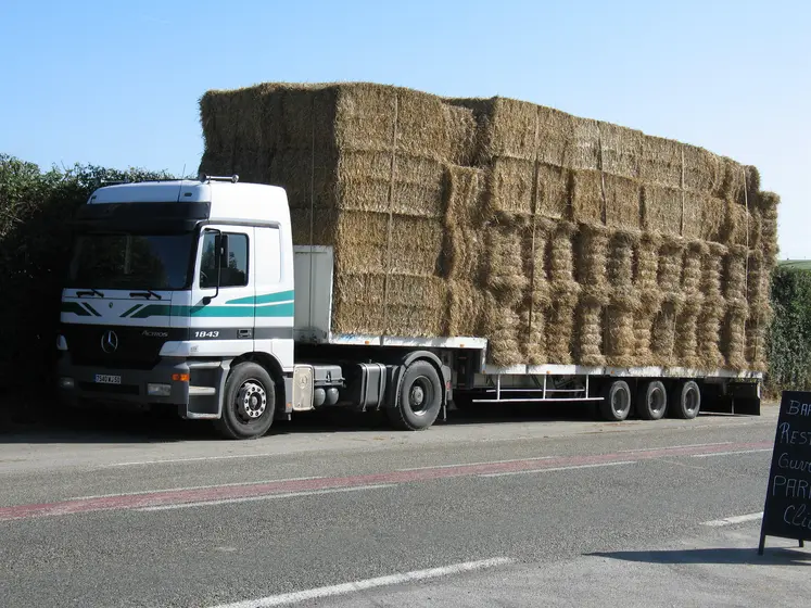 Transport de paille  