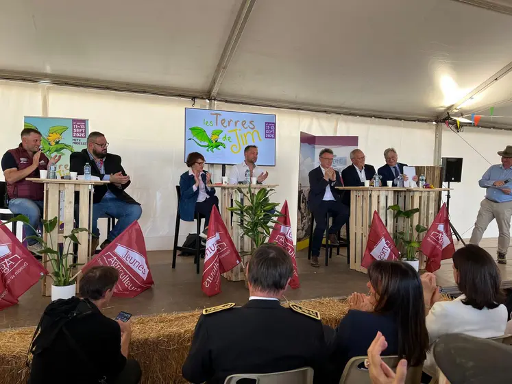 Annie Genevard à Terres de Jim